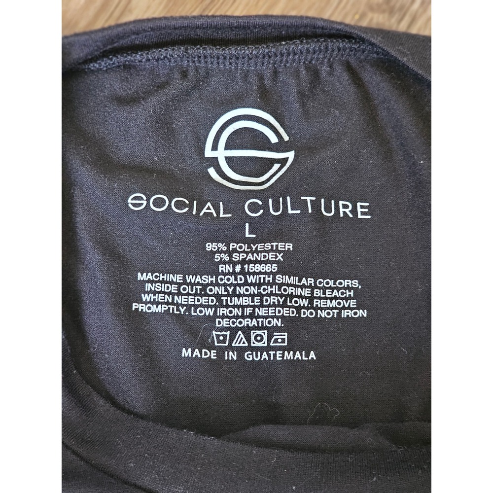 Social Culture Newport Graphic Crop Top Black Lace Up‎ Sides Womens Large L Tee - Picture 2 of 4